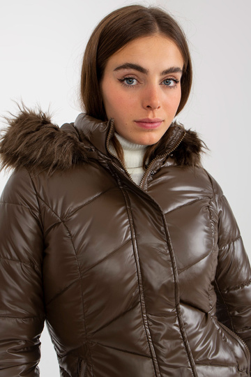 Tumši brūna patentēta dūnu...