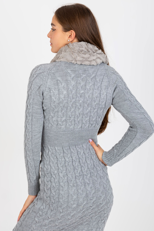 Pelēks sieviešu mākslīgās kažokādas...