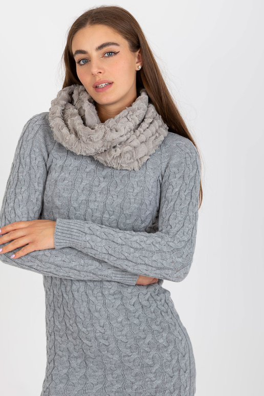 Pelēks sieviešu mākslīgās kažokādas...