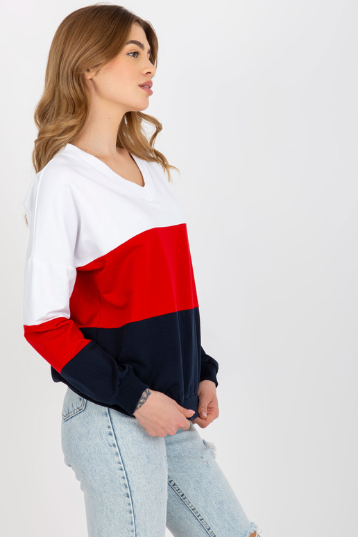 Balts un tumši zils pamata sporta...