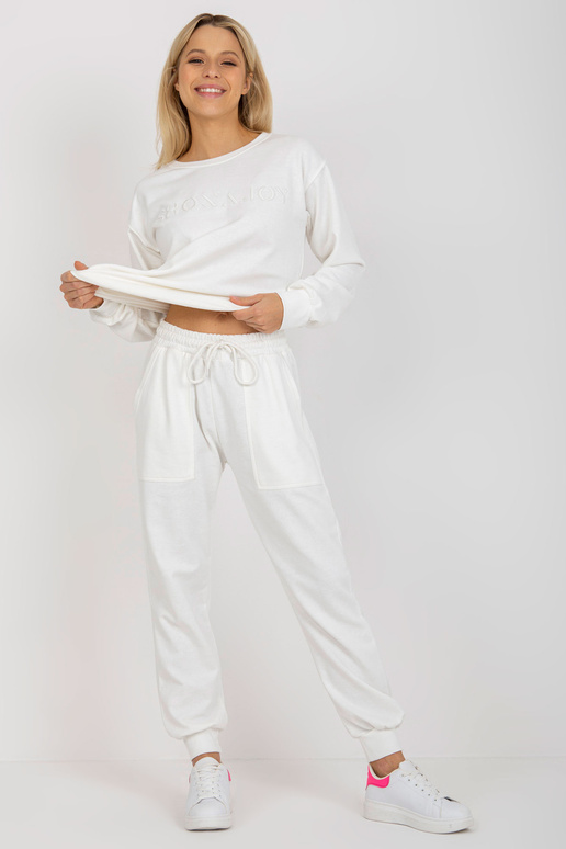 Ecru divdaļīgs sporta tērpa komplekts...