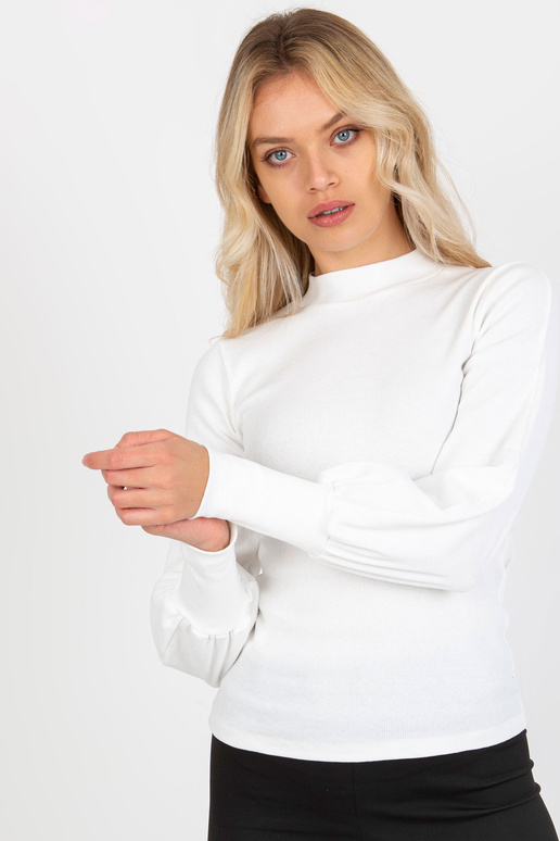 Balta rievota pamata blūze ar platām...