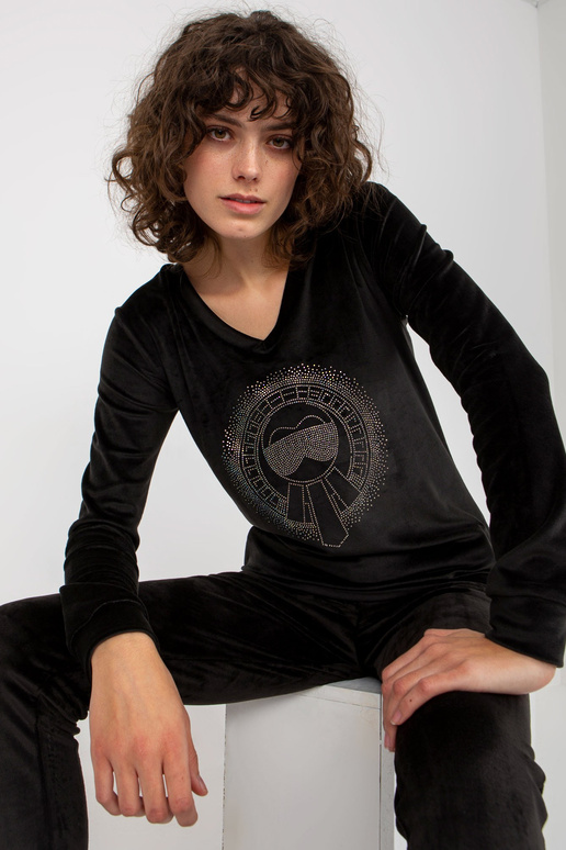 Melns divdaļīgs velūra komplekts ar...