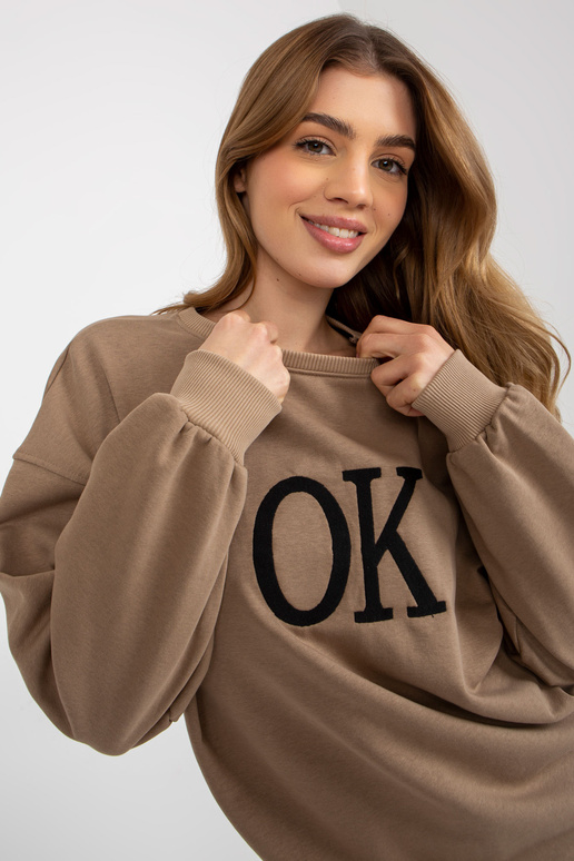 Tumši bēšs brīvs džemperis bez...