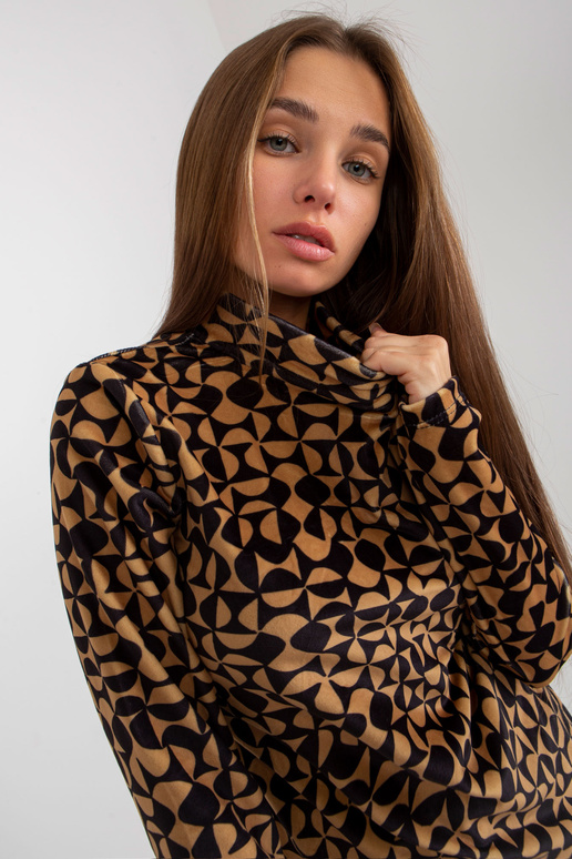 Bluzka-RP-BZ-8187-2.06-camelowy