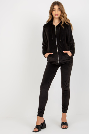 Melns sieviešu velūra... 2