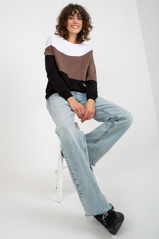 Balts un melns kokvilnas sporta...