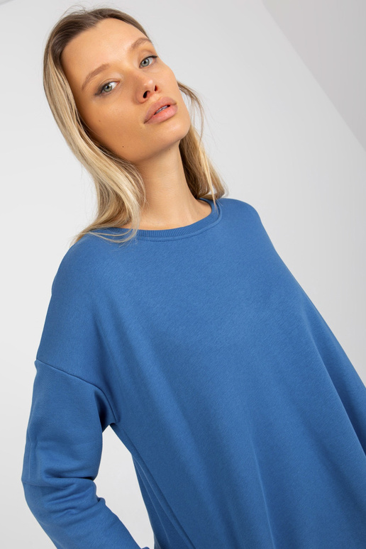 Tumši zils garš džemperis ar kabatām