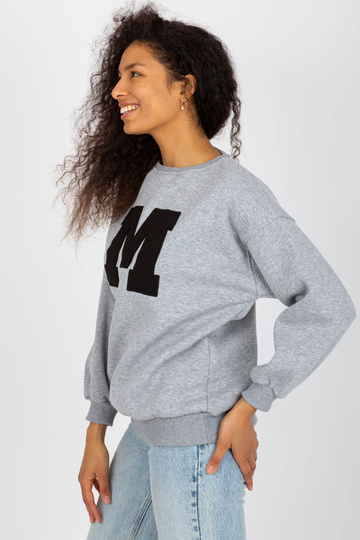 Pelēks sporta krekls bez...