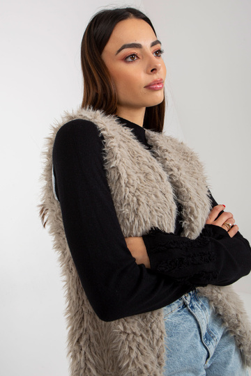 Hallie gaiši pelēka...