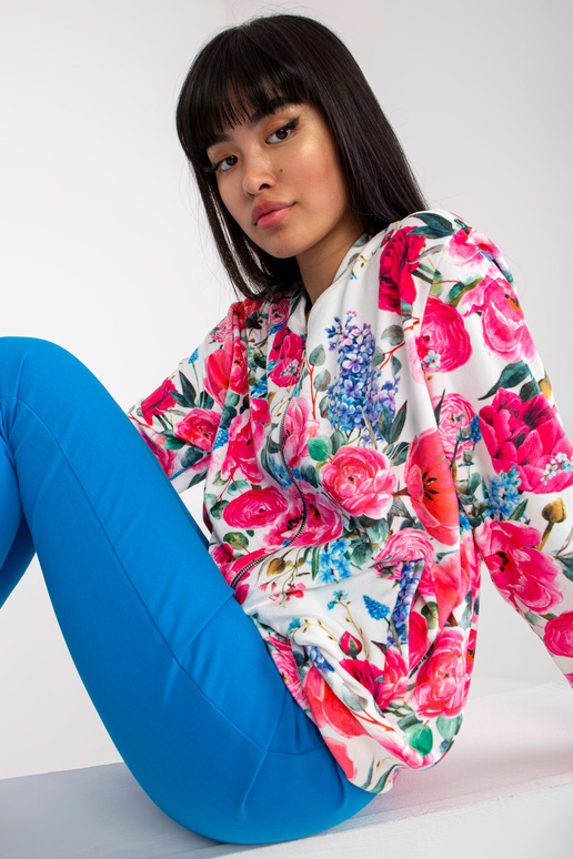 Balts un rozā velūra bombera...