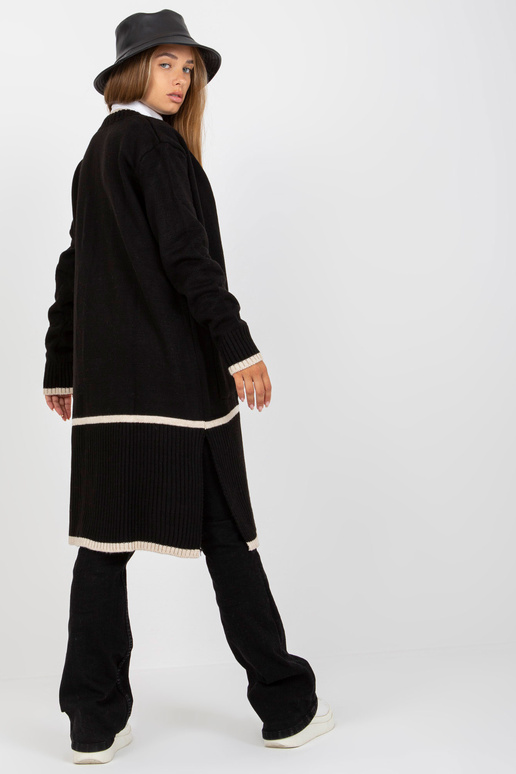 Melns un bēšs garš jaciņš bez...