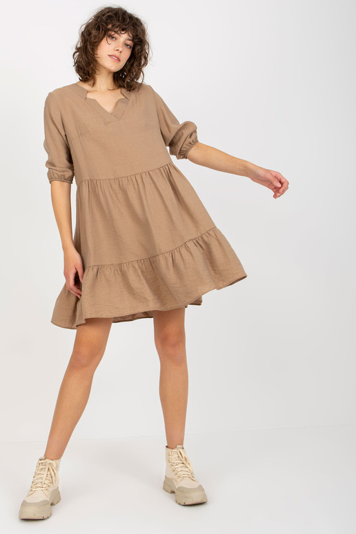 Tumši bēša, brīvi volāni Harly kleita...