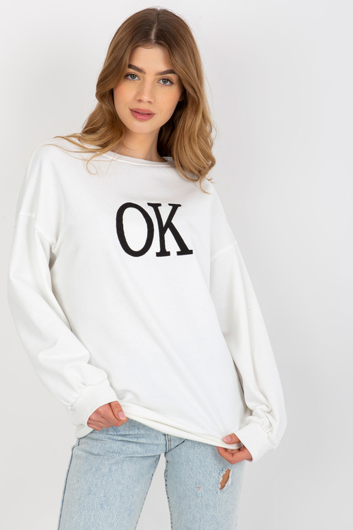 Balts brīvs oversize džemperis bez...