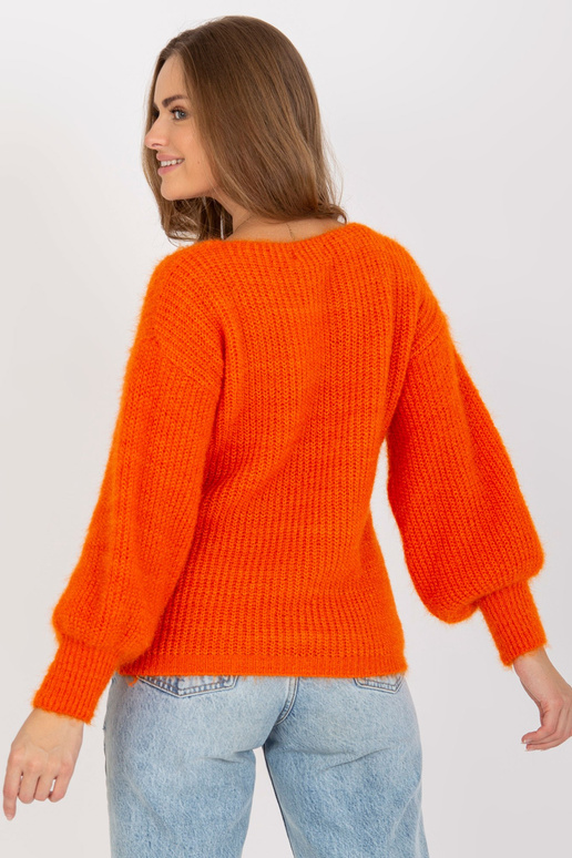 Oranžs pūkains klasisks džemperis ar...