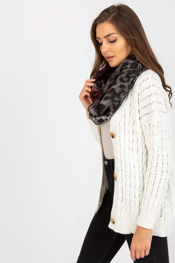 Melns un sarkans stropes... 2