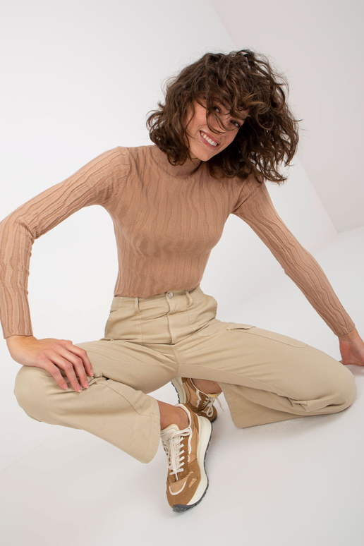 Sieviešu džemperis ar kamieli ar...