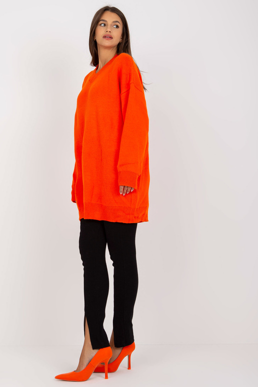 Oranža trikotāžas kleita ar V kakla...