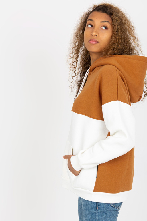 gaiši brūns un ecru džemperis pamata... gaiši brūns un ecru džemperis pamata...