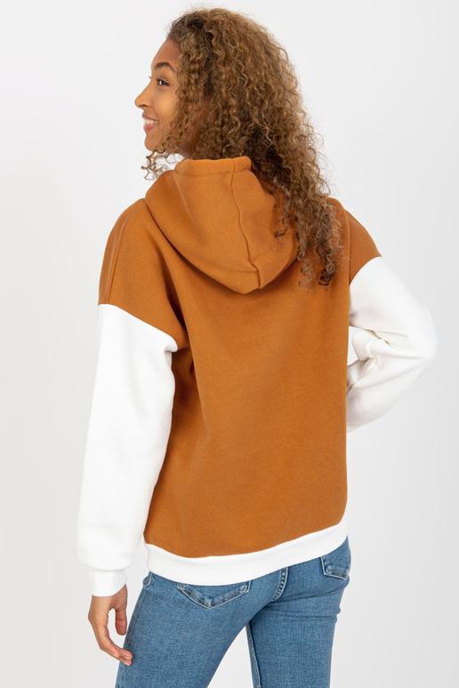 gaiši brūns un ecru džemperis pamata... gaiši brūns un ecru džemperis pamata...