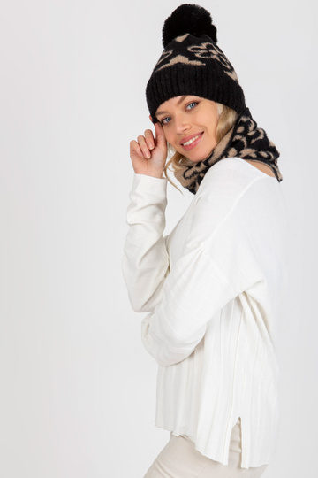 Melna un bēša sieviešu... 2