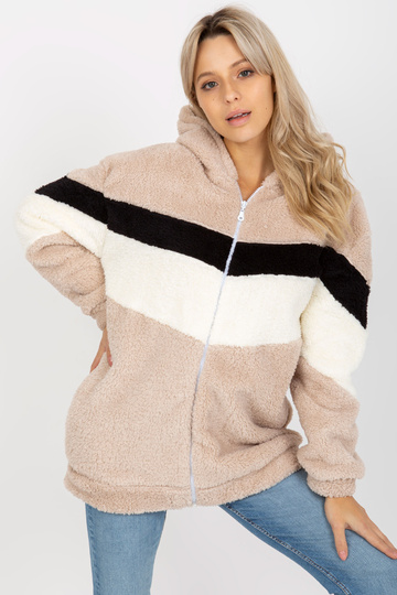 Bēša un melna jaka sporta...