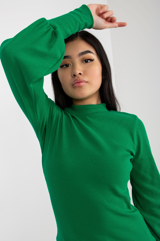 Zaļa rievota pamata blūze ar platām...