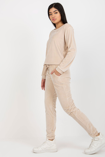 Gaiši bēšs viskozes velūra... 2