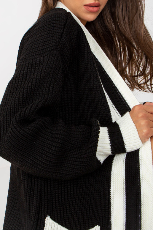 Melns liela izmēra garais jaciņš RUE...