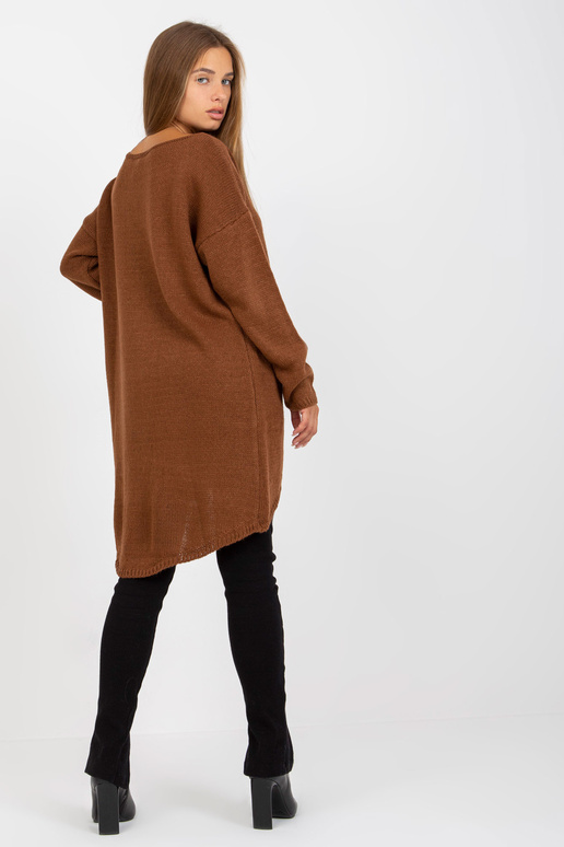 Brūns oversize džemperis ar garāku...