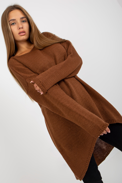 Brūns oversize džemperis ar garāku...