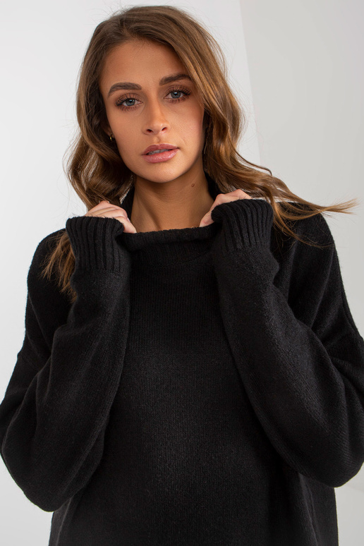 Melns sieviešu liela izmēra džemperis...