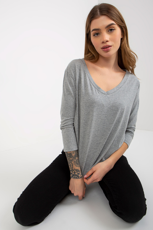 Pelēka melanža blūze ar V veida kakla...