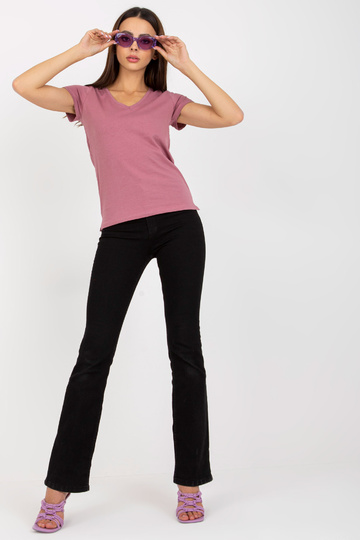 Putekļaini rozā kokvilnas...