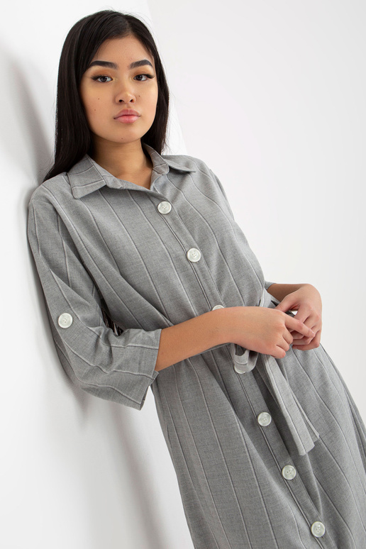 Pelēka krekla svītraina Midi kleita...