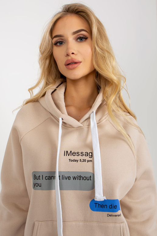 Bēšs džemperis, liela izmēra ķengura...