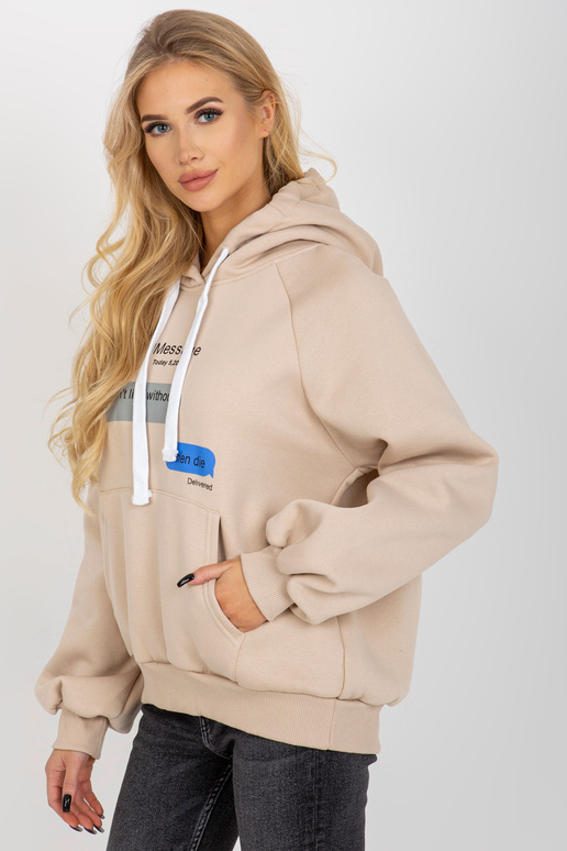 Bēšs džemperis, liela izmēra ķengura...