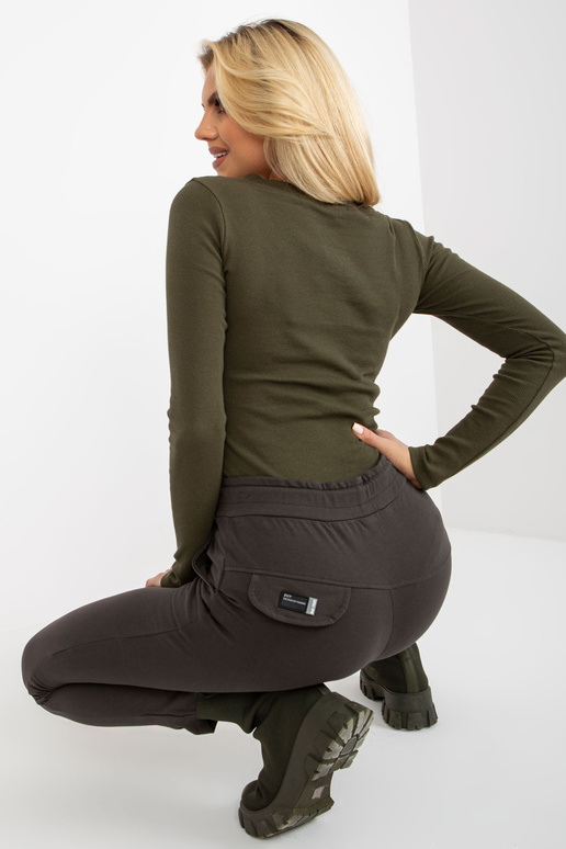 Haki krāsas pamata treniņbikses ar...