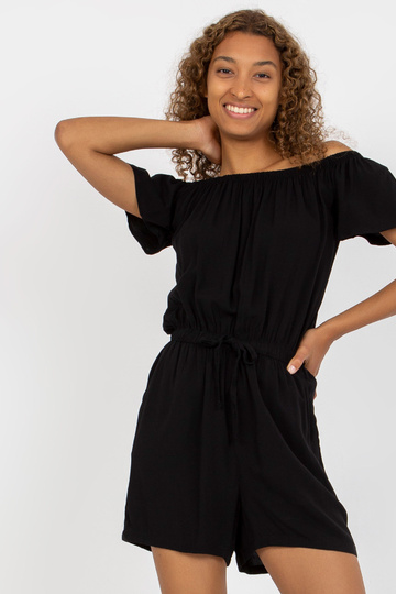 Melns īss spāņu kombinezons...