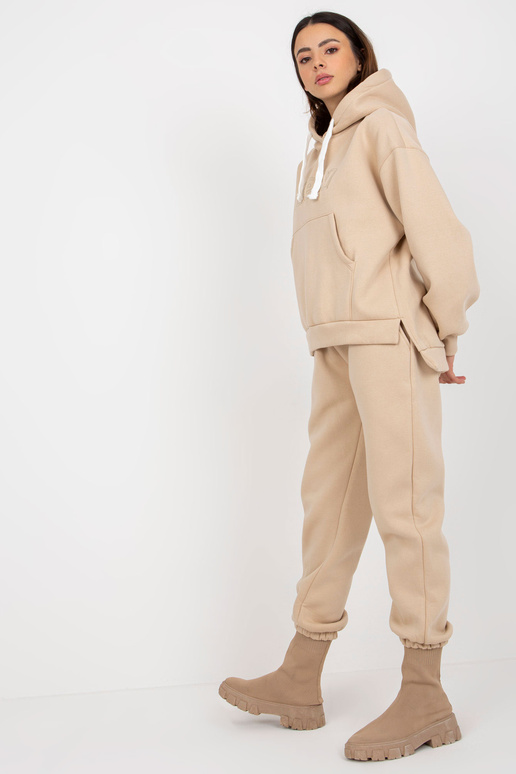 Bēšs divdaļīgs sporta kreklu...