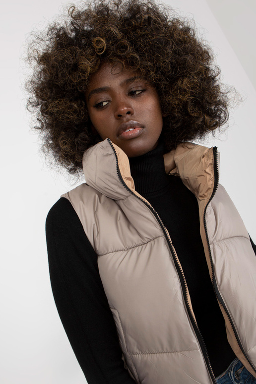 Gaiši pelēka divpusēja dūnu veste ar...