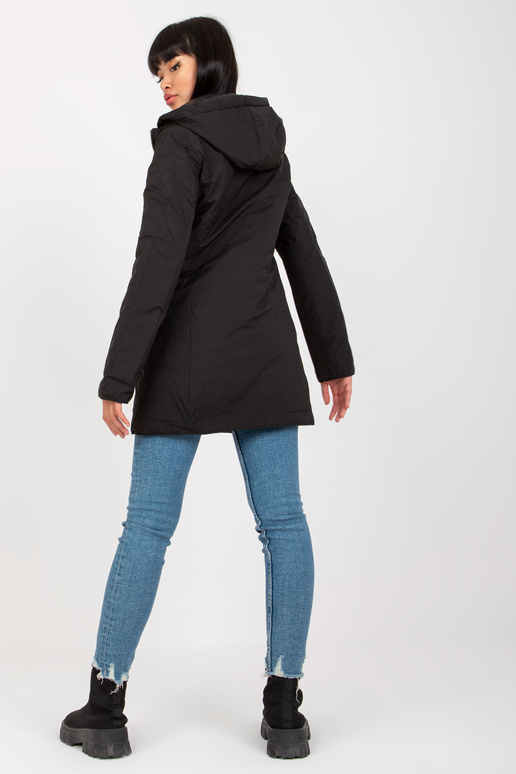 Melna abpusēja pārejas jaka ar vatējumu