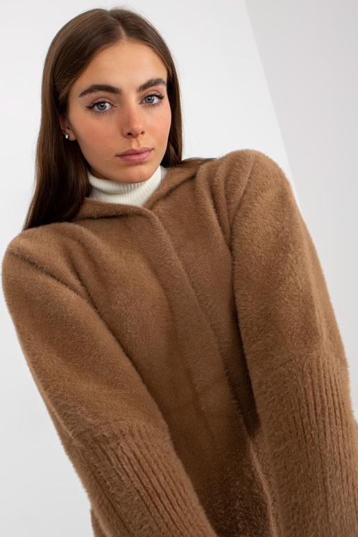 Gaiši brūns sieviešu Alpakas mētelis...