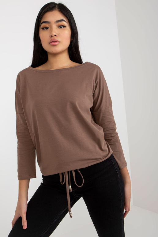 Brūna ikdienas blūze ar rievotu Fionu