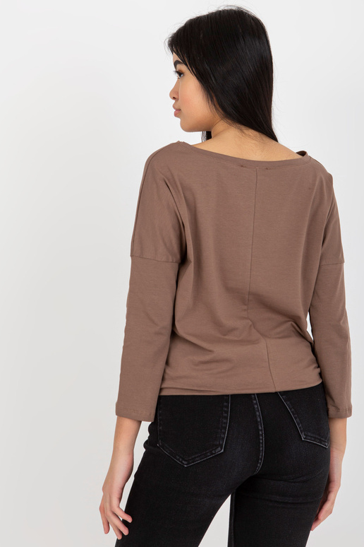 Brūna ikdienas blūze ar rievotu Fionu