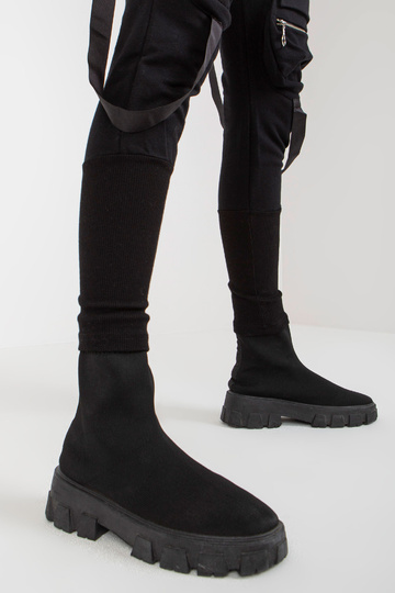 Melnas sieviešu kravas... 2