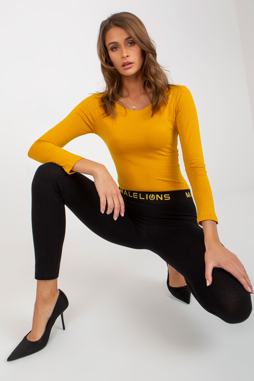 Melni kokvilnas ikdienas legingi