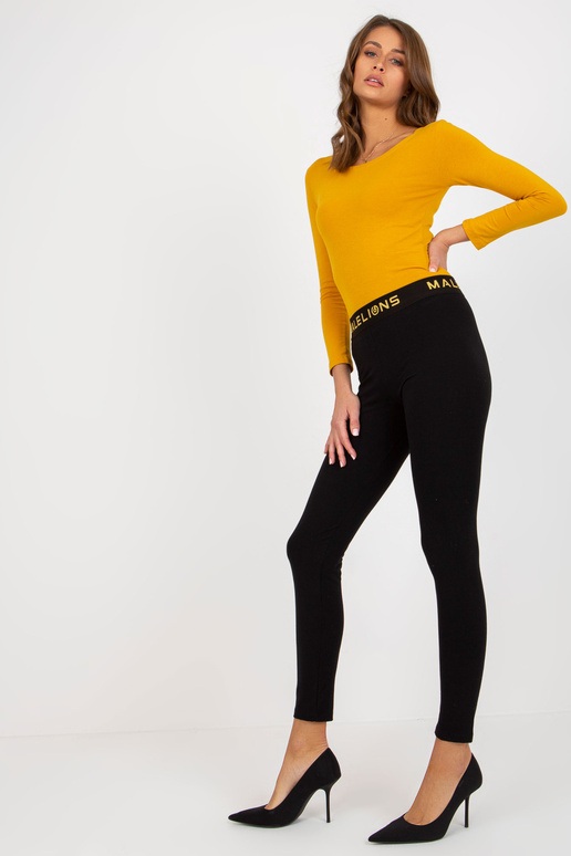 Melni kokvilnas ikdienas legingi