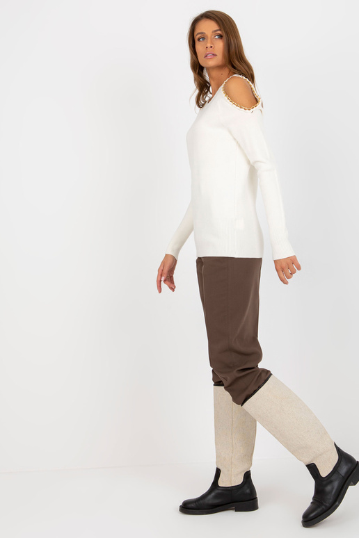 Ecru pulovers ar Nackten Schulttern...