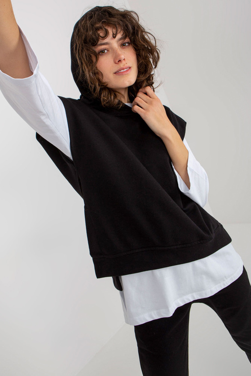 Melns trīsdaļīgs ikdienas komplekts...